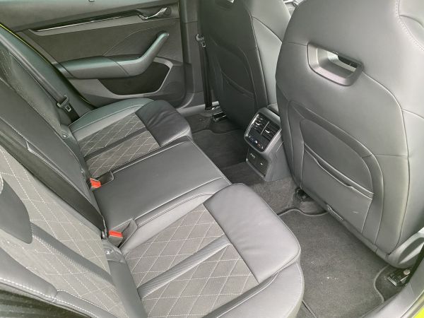 Autokomplex Menčík