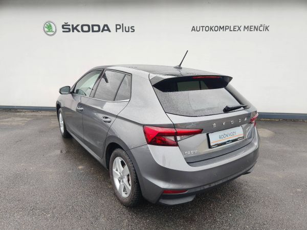 Autokomplex Menčík