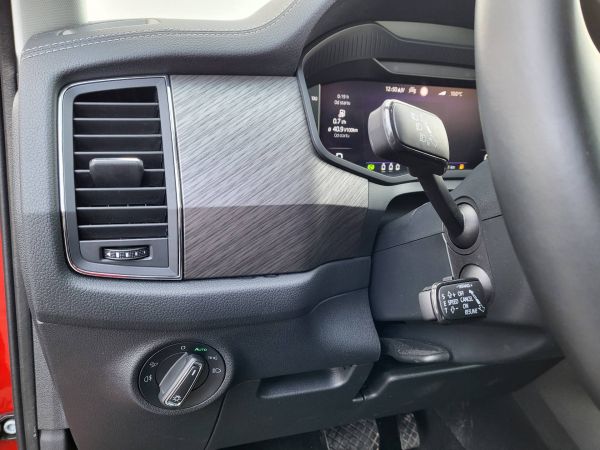 Autokomplex Menčík