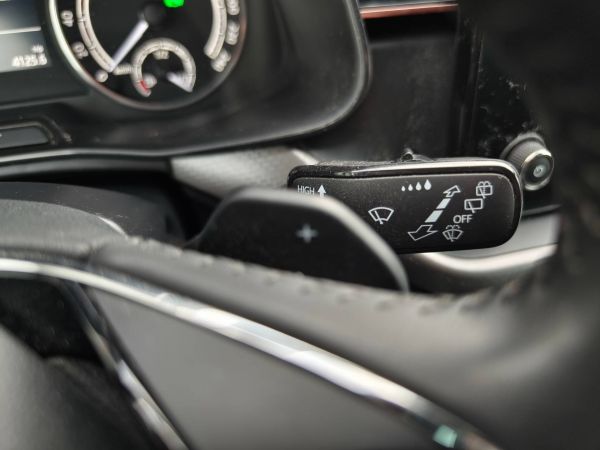 Autokomplex Menčík