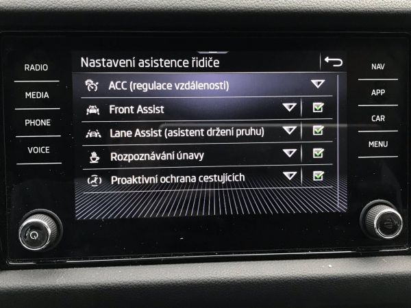 Autokomplex Menčík