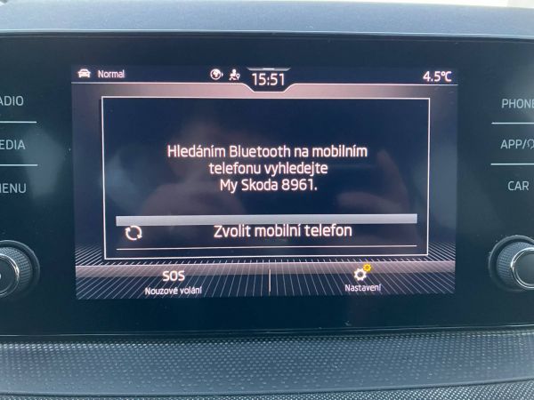 Autokomplex Menčík