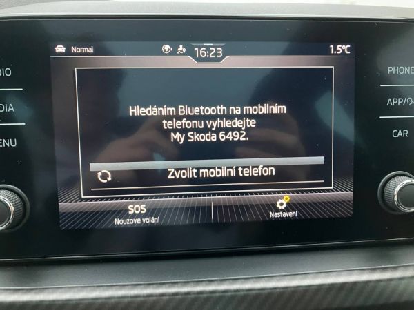 Autokomplex Menčík