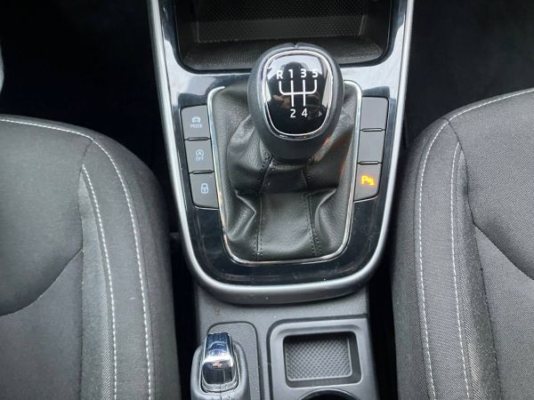 Autokomplex Menčík