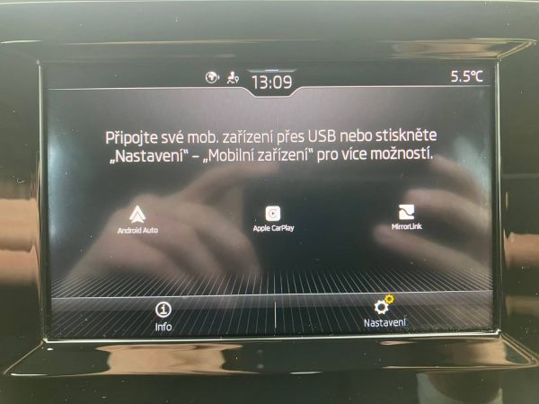 Autokomplex Menčík
