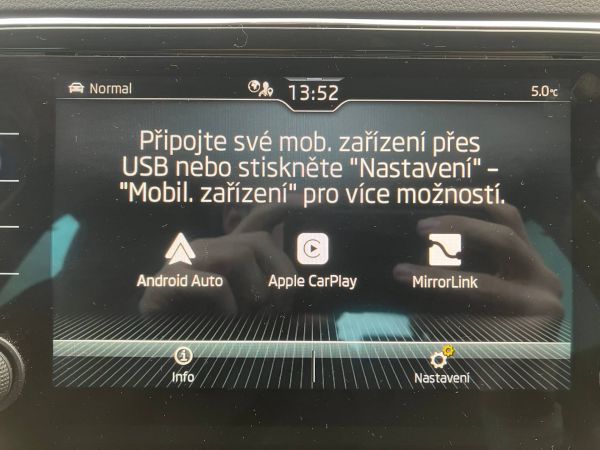 Autokomplex Menčík