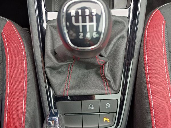 Autokomplex Menčík