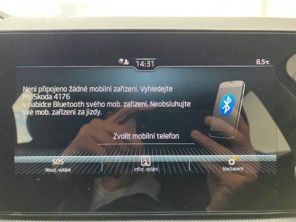 Autokomplex Menčík