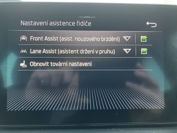 Autokomplex Menčík