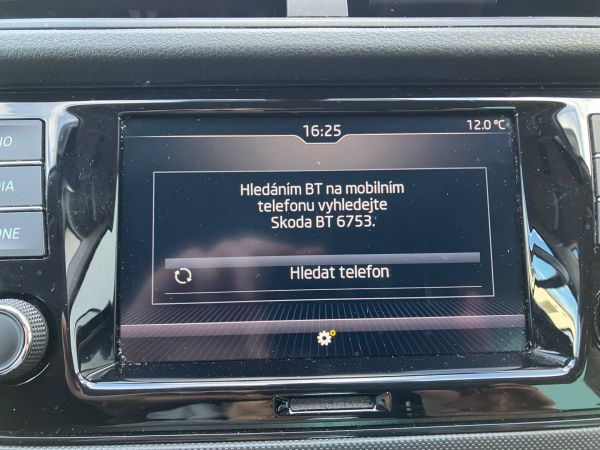 Autokomplex Menčík