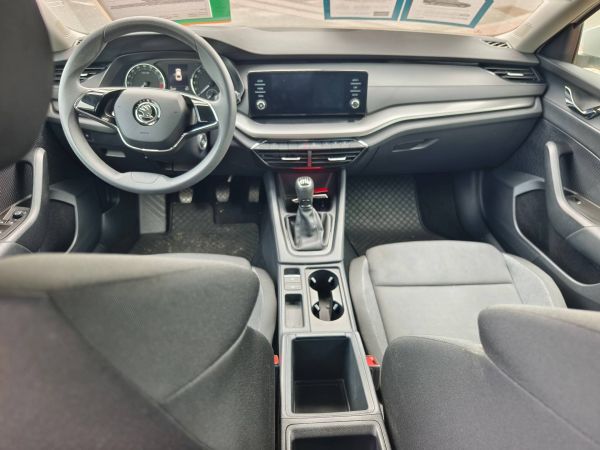 Autokomplex Menčík