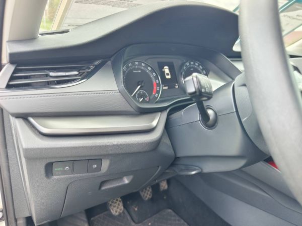 Autokomplex Menčík