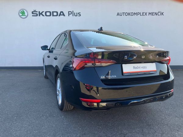 Autokomplex Menčík