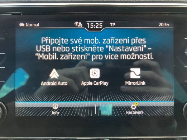 Autokomplex Menčík