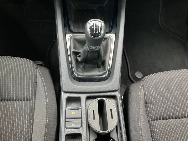 Autokomplex Menčík