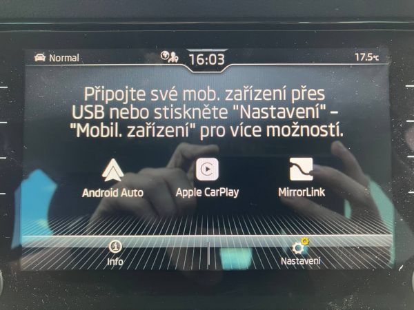 Autokomplex Menčík