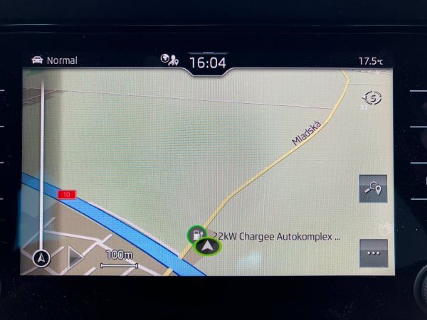 Autokomplex Menčík