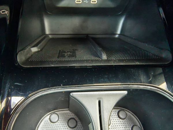 Autokomplex Menčík
