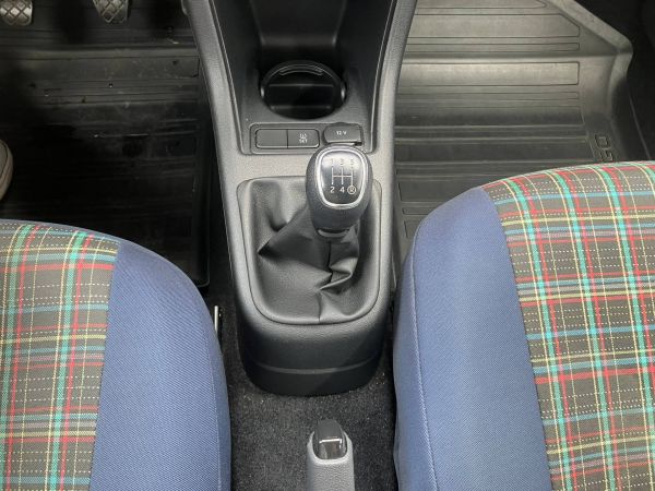 Autokomplex Menčík