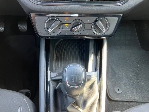 Autokomplex Menčík