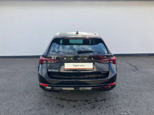 Autokomplex Menčík