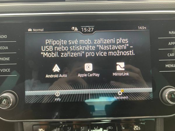 Autokomplex Menčík