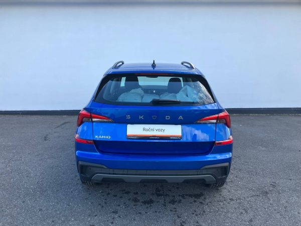 Autokomplex Menčík