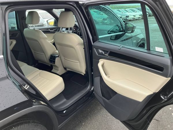 Autokomplex Menčík