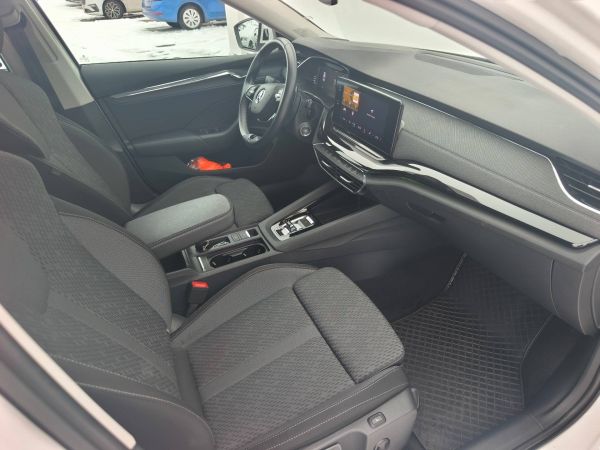 Autokomplex Menčík