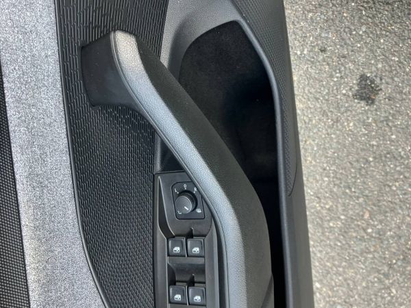 Autokomplex Menčík