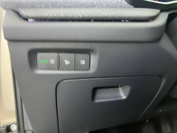 Autokomplex Menčík