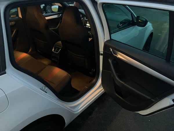 Autokomplex Menčík