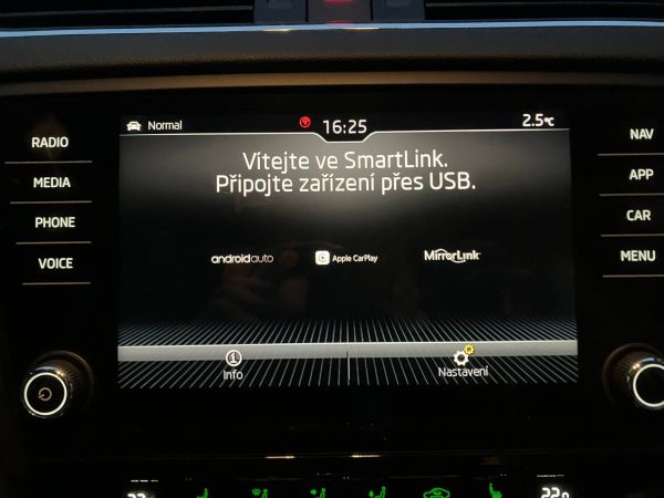 Autokomplex Menčík