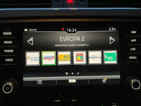 Autokomplex Menčík