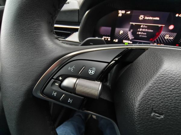 Autokomplex Menčík