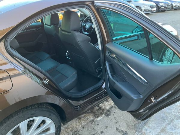 Autokomplex Menčík