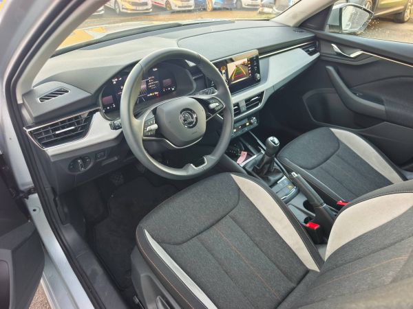 Autokomplex Menčík