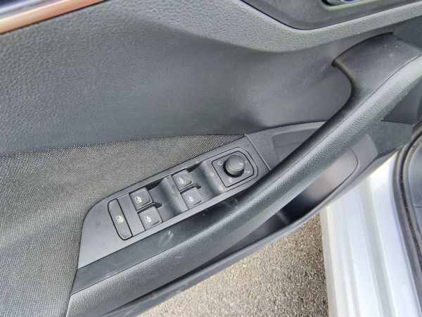 Autokomplex Menčík