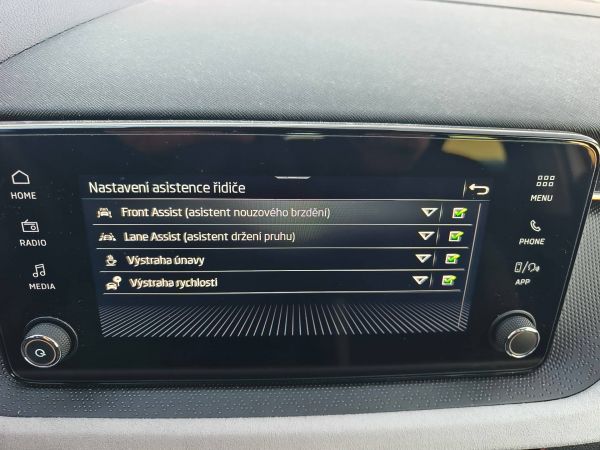 Autokomplex Menčík