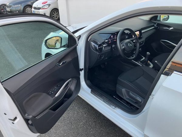 Autokomplex Menčík