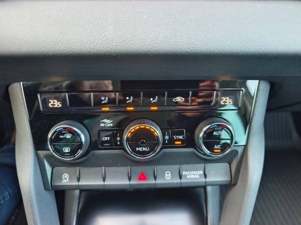 Autokomplex Menčík