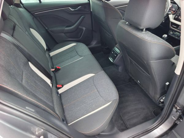 Autokomplex Menčík