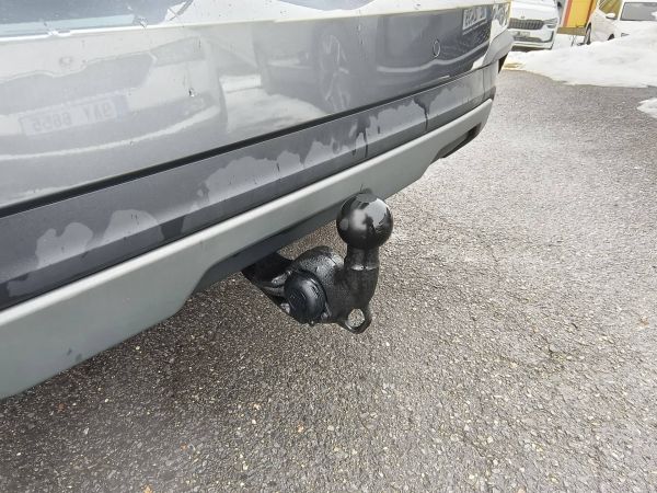 Autokomplex Menčík