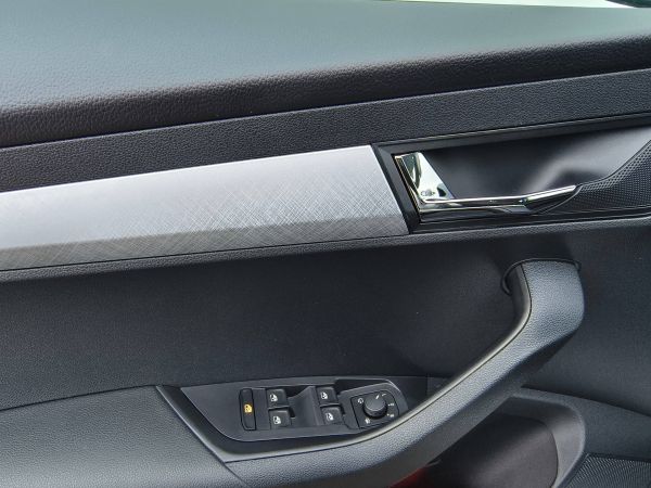 Autokomplex Menčík