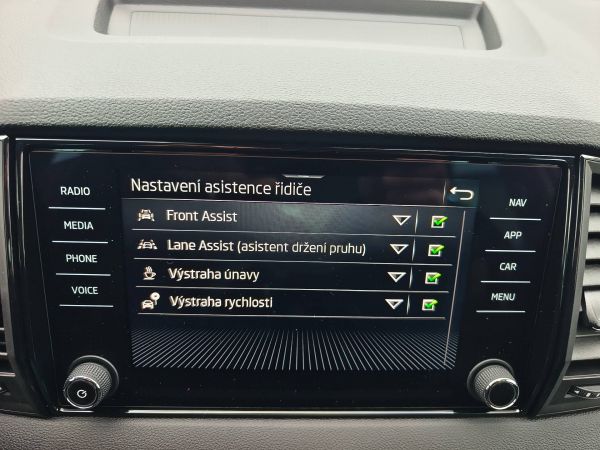 Autokomplex Menčík