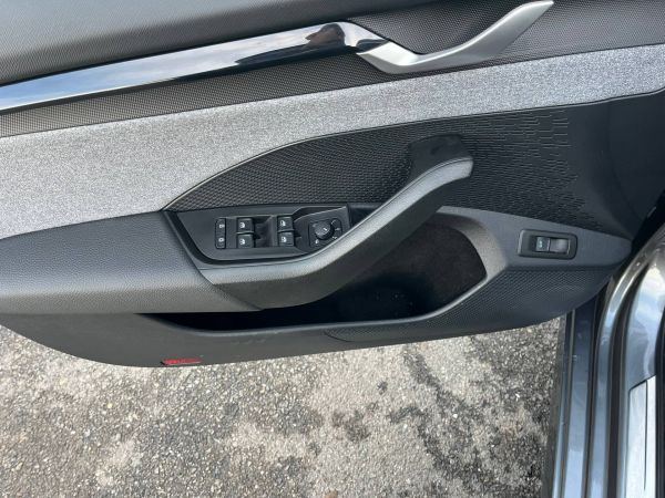 Autokomplex Menčík