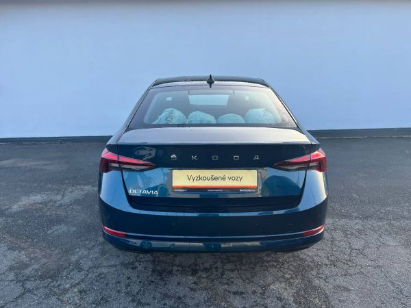 Autokomplex Menčík