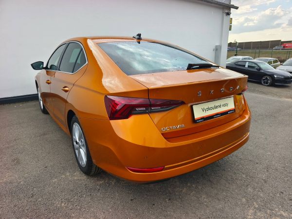 Autokomplex Menčík