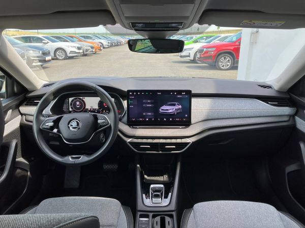 Autokomplex Menčík