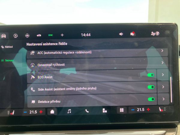 Autokomplex Menčík